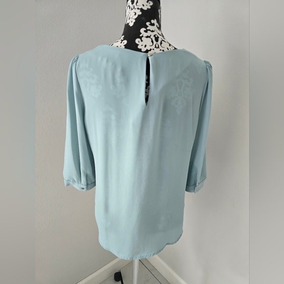 Ezra Elegant Lace Women Top in Light Blue Size M - Picture 3 of 6